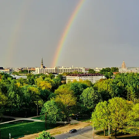 Отель Bellevue Park With Free Parking