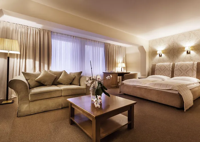 Bellevue Park With Free Parking Отель Рига