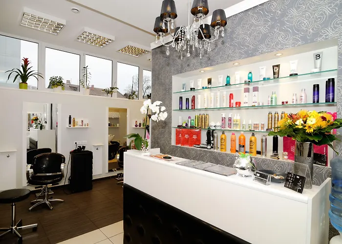 Отель Bellevue Park With Free Parking