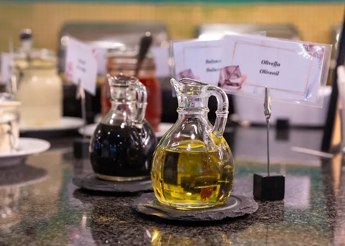 Bellevue Park With Free Parking Отель 4*