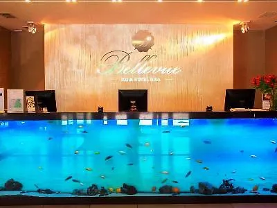 Bellevue Park With Free Parking 4*