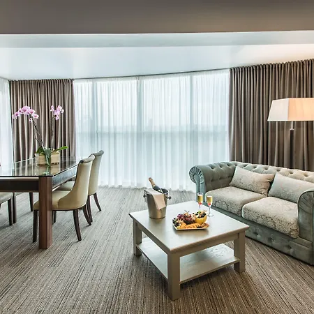 Hotel Bellevue Park With Free Parking Riga