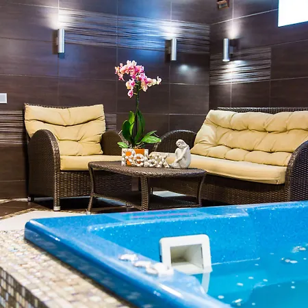 Bellevue Park With Free Parking