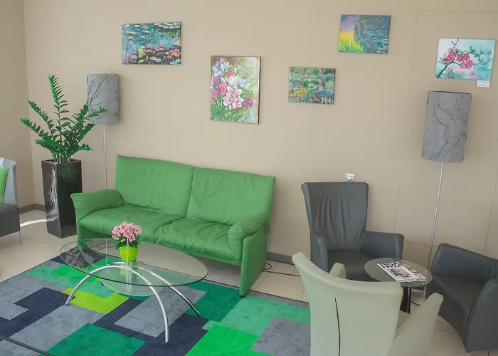 Bellevue Park With Free Parking 4*