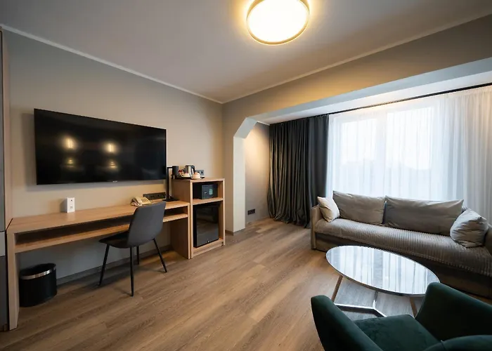 Bellevue Park With Free Parking Riga