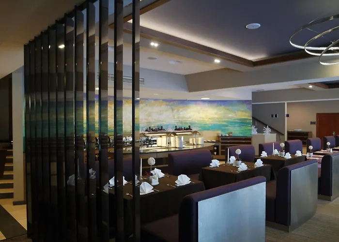 Bellevue Park With Free Parking 4*