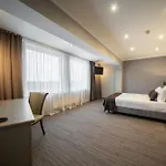 Bellevue Park With Free Parking Riga
