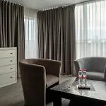 Bellevue Park With Free Parking Hotel